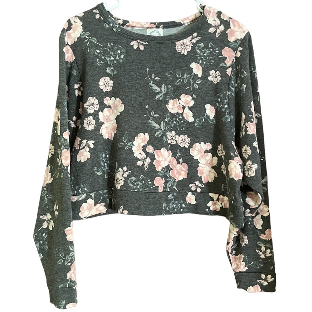 NWOT Cropped pullover sweater